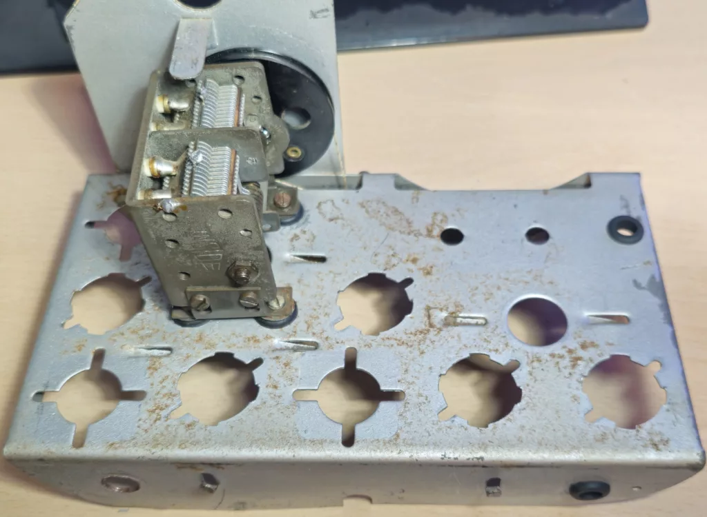 Lacora L-40 with a correctly mounted variable capacitor